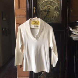 White/Cream Sweater